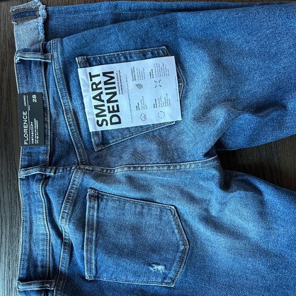 DL1961 Florence Instasculpt cropped jeans - 28 - Picture 3 of 3